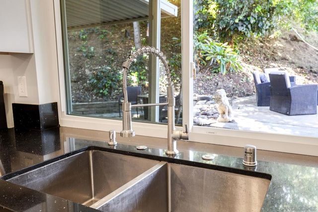 7923 Cinthia St, La Mesa, CA 91941