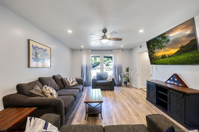 7923 Cinthia St, La Mesa, CA 91941