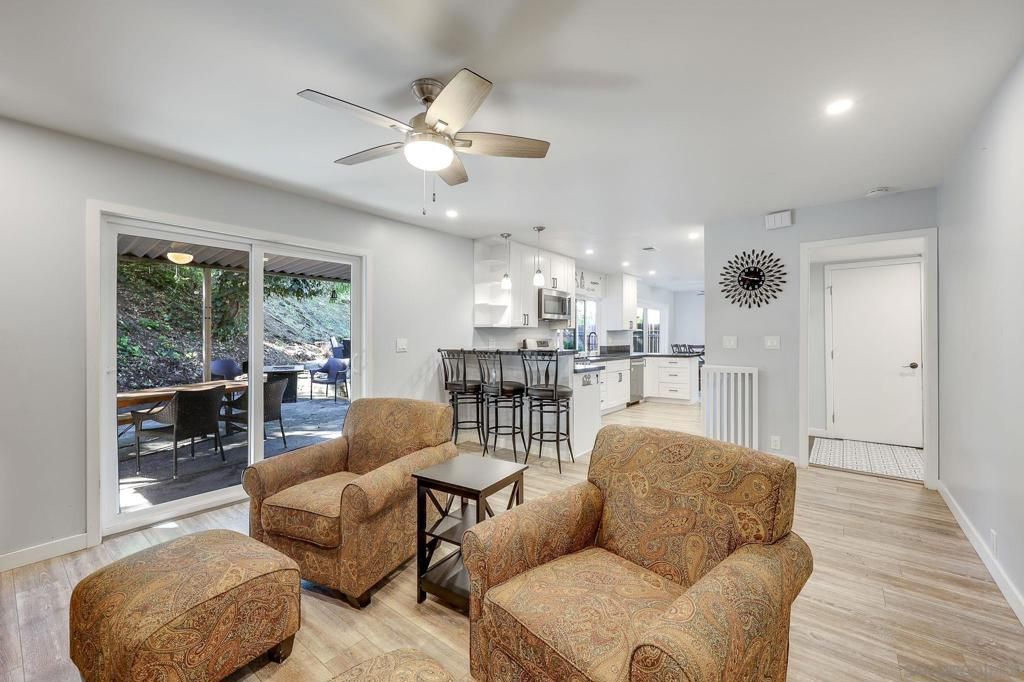 Image 13 of property listing at 7923 Cinthia St, La Mesa, CA 91941