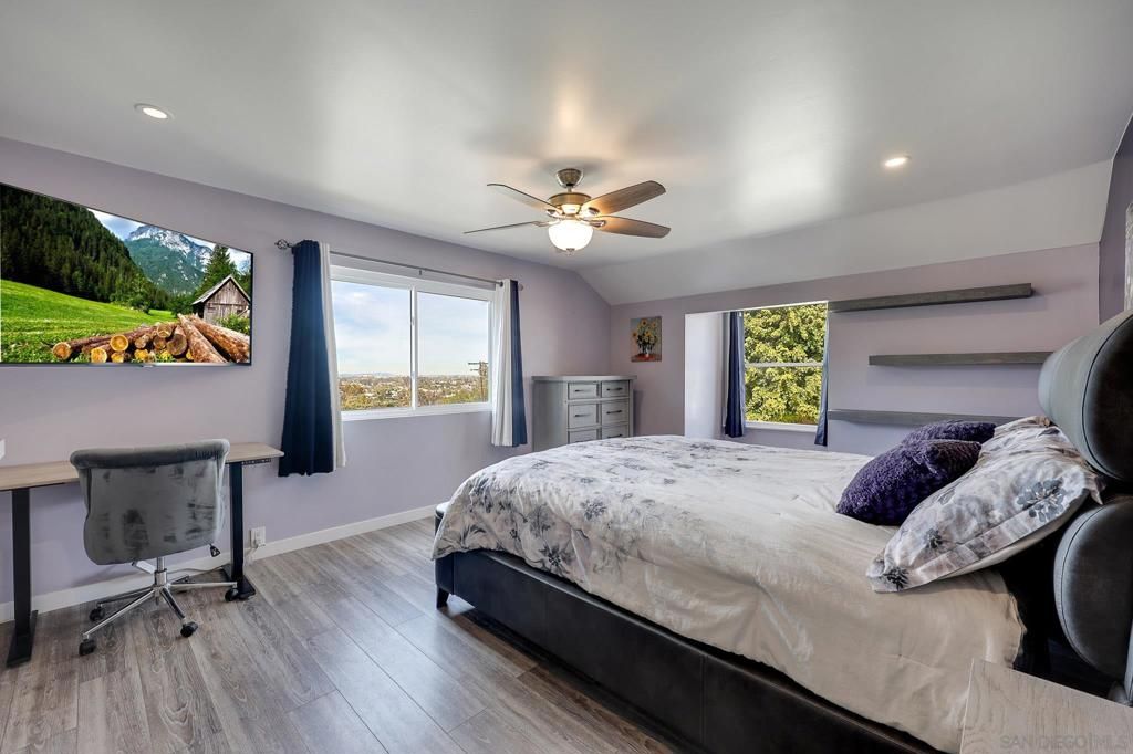 Image 30 of property listing at 7923 Cinthia St, La Mesa, CA 91941