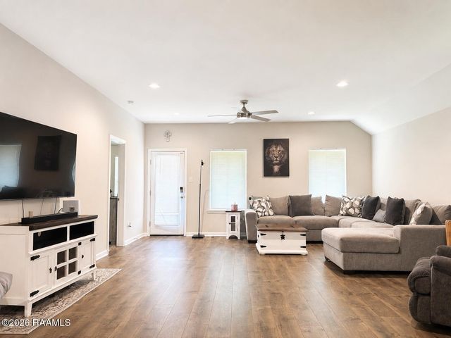 112 Evangeline Drive, Maurice, LA 70555