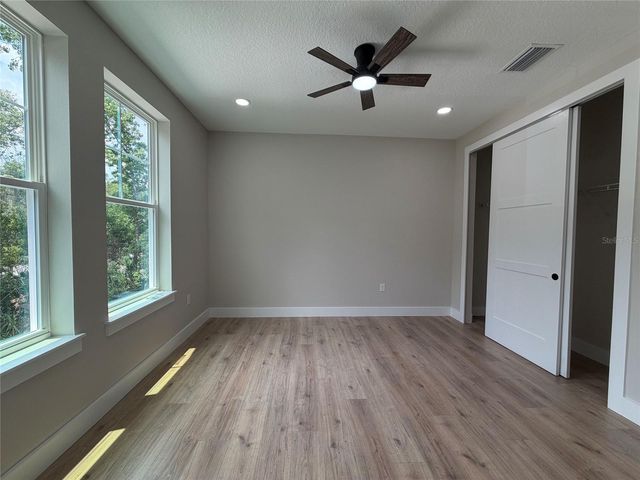 1602 LAKE HARNEY, Geneva, FL 32732
