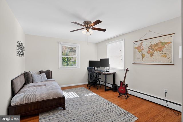 962 EDWARDS DR, Springfield, PA 19064