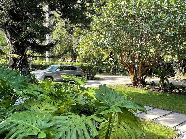 336 NE 85, El Portal, FL 33138