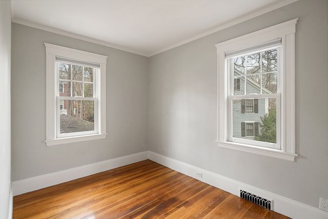 110 Leonard St, Belmont, MA 02478