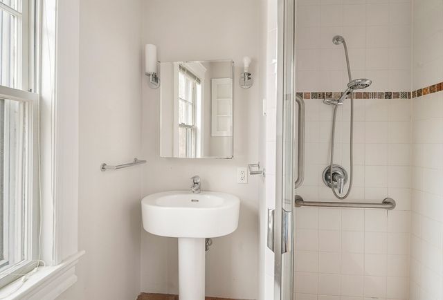 110 Leonard St, Belmont, MA 02478