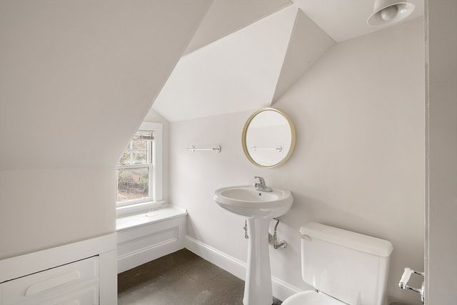 110 Leonard St, Belmont, MA 02478