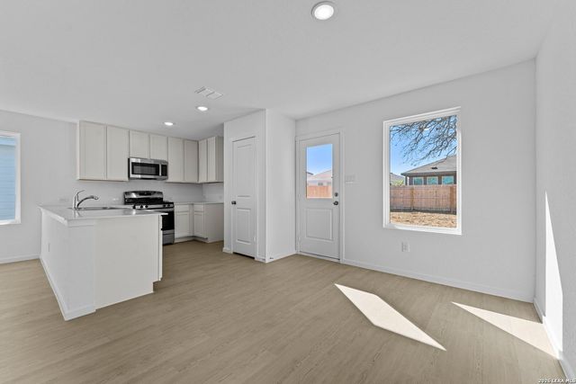 109 Ellendale Place, Fredericksburg, TX 78624