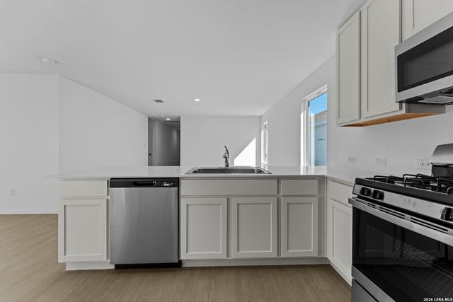 109 Ellendale Place, Fredericksburg, TX 78624