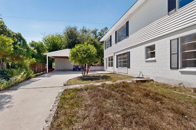 15205 Back Of The Moon ST, Austin, TX 78734