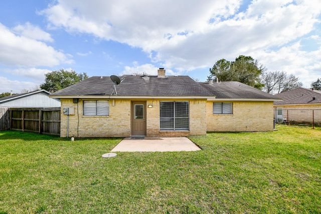 18754 Wood Glen Lane, Houston, TX 77084