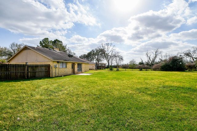 18754 Wood Glen Lane, Houston, TX 77084