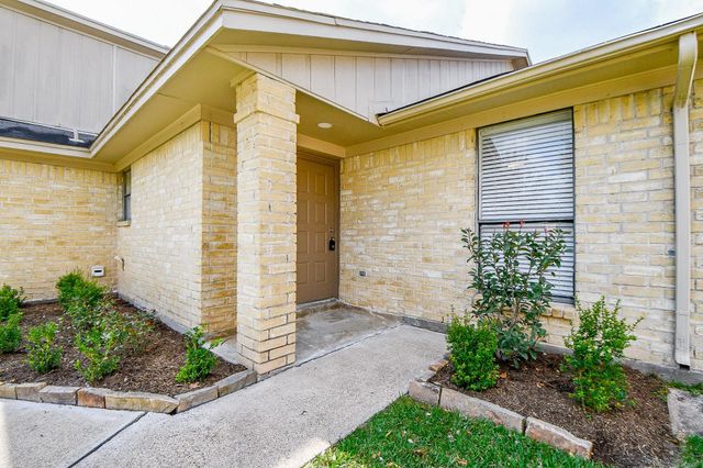 18754 Wood Glen Lane, Houston, TX 77084