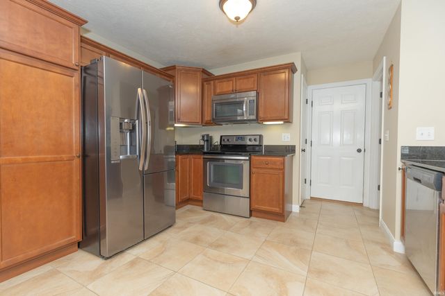 9130 Wynnfield Drive, Evansville, IN 47725