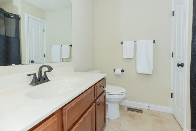 9130 Wynnfield Drive, Evansville, IN 47725