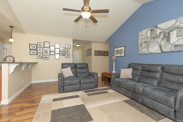 9130 Wynnfield Drive, Evansville, IN 47725