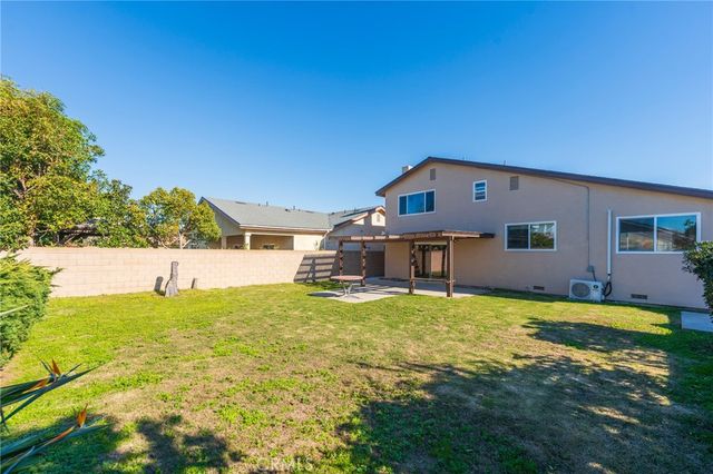 15281 Dogwood, Westminster, CA 92683