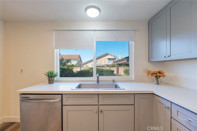 15281 Dogwood, Westminster, CA 92683