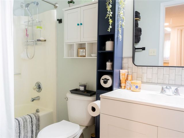 2101 Northlake Drive, Anderson, SC 29625