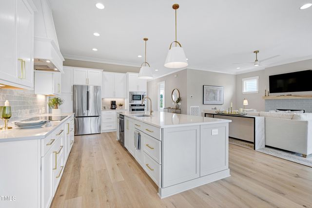 41 Cottage Way, Pittsboro, NC 27312