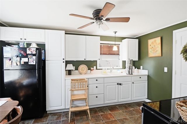 312 West Girard Boulevard, Tonawanda, NY 14217