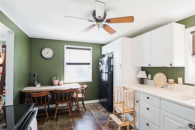 312 West Girard Boulevard, Tonawanda, NY 14217