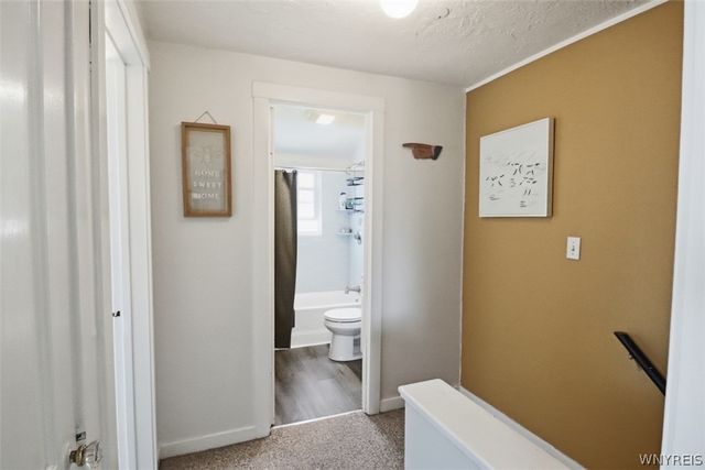 312 West Girard Boulevard, Tonawanda, NY 14217