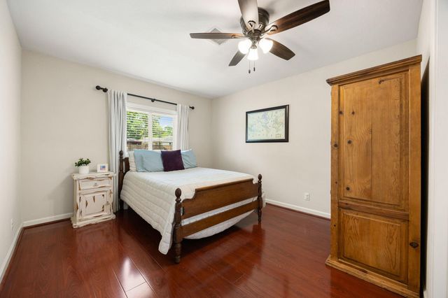 1962 Norcrest Drive, Houston, TX 77055