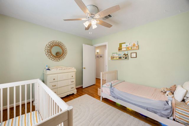 1962 Norcrest Drive, Houston, TX 77055