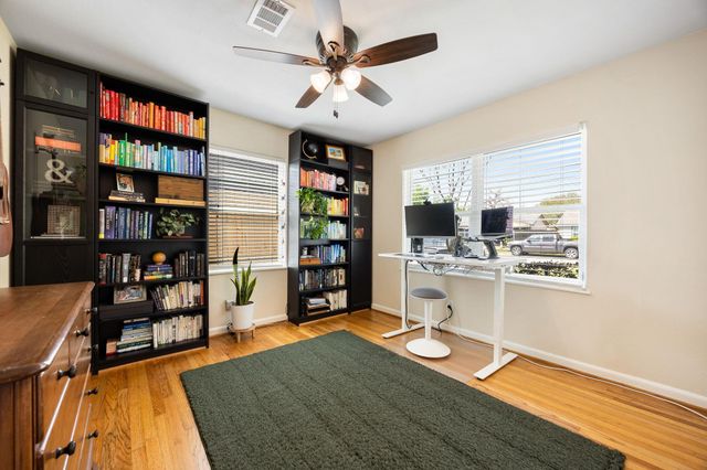 1962 Norcrest Drive, Houston, TX 77055