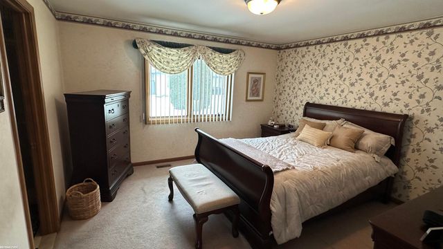 14541 Elrond Drive, Sterling Heights, MI 48313