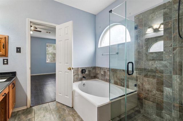 10609 Augusta Lane, Rowlett, TX 75089