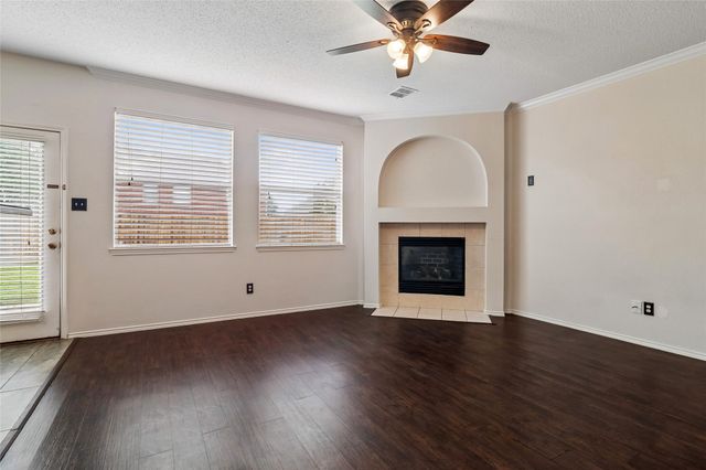 10609 Augusta Lane, Rowlett, TX 75089