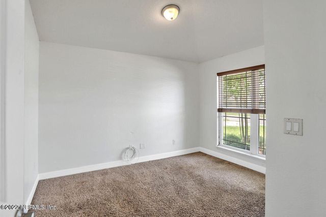 5816 ROUND TABLE Road, Jacksonville, FL 32254