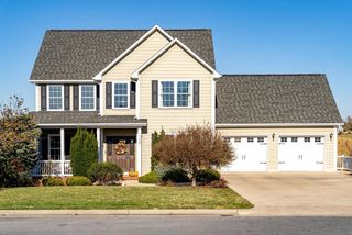 1160 WALNUT CREEK DR, Rockingham, VA 22801