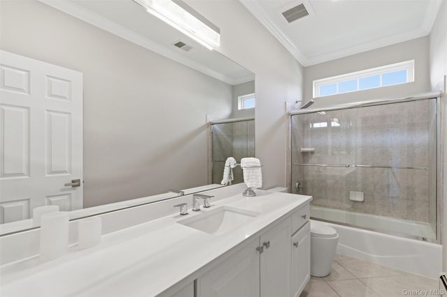 159 Rivendell Court, Melville, NY 11747