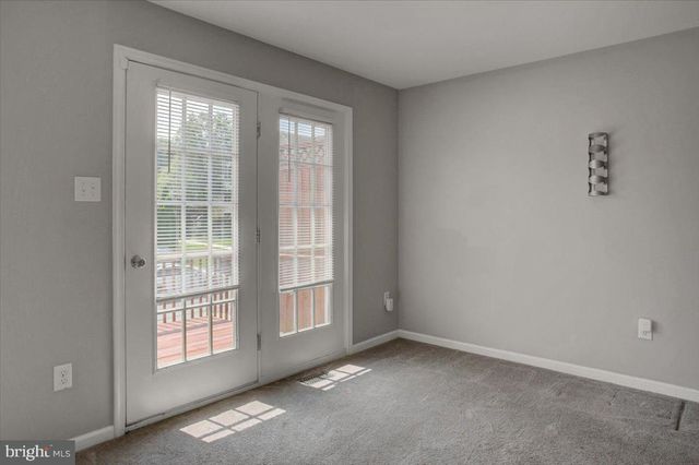 1153 LINDSAY LN, Hagerstown, MD 21742