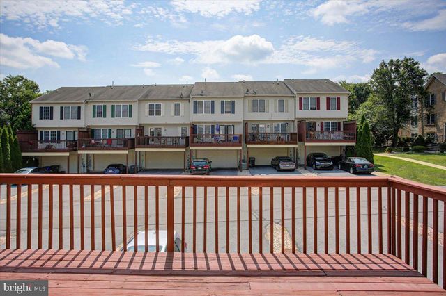 1153 LINDSAY LN, Hagerstown, MD 21742