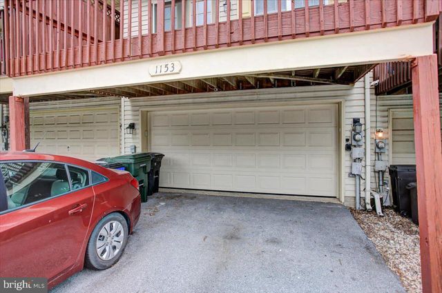 1153 LINDSAY LN, Hagerstown, MD 21742