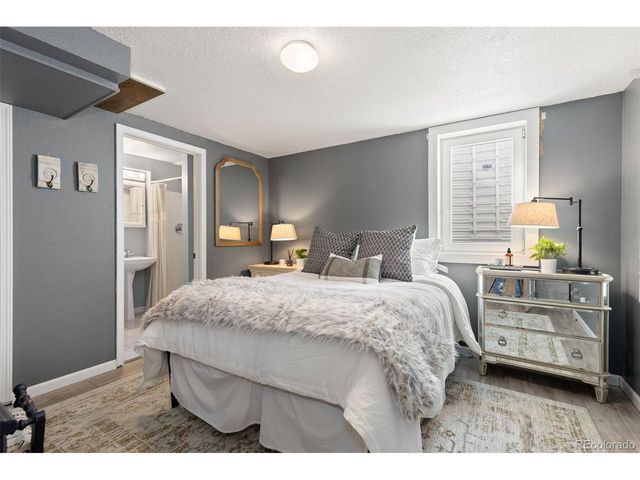 9585 W 53rd Pl, Arvada, CO 80002