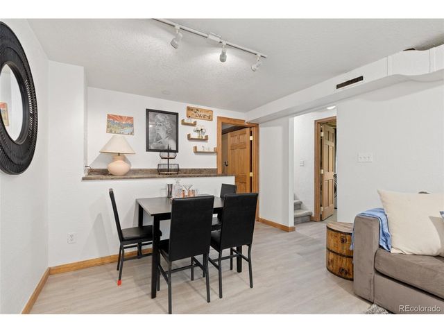 9585 W 53rd Pl, Arvada, CO 80002