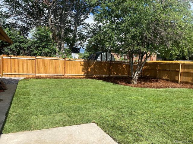 9585 W 53rd Pl, Arvada, CO 80002