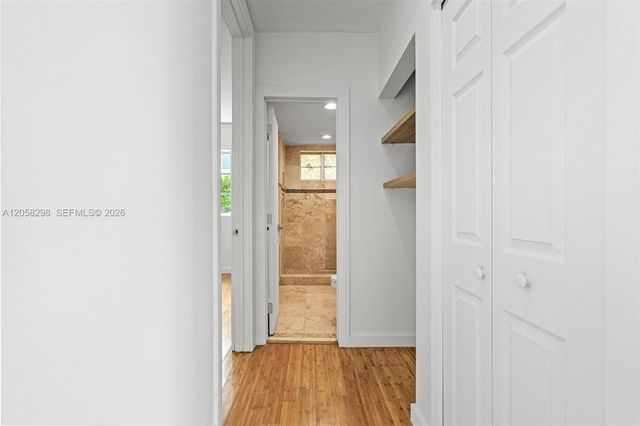 7950 Tatum Waterway Drive N20, Miami Beach, FL 33141