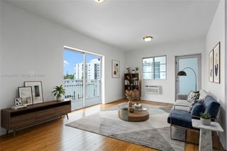 7950 Tatum Waterway Drive N20, Miami Beach, FL 33141