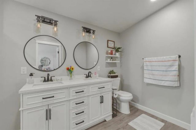 200 S Emerald 54, Vista, CA 92081