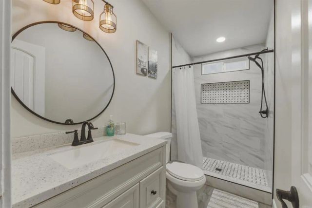 200 S Emerald 54, Vista, CA 92081