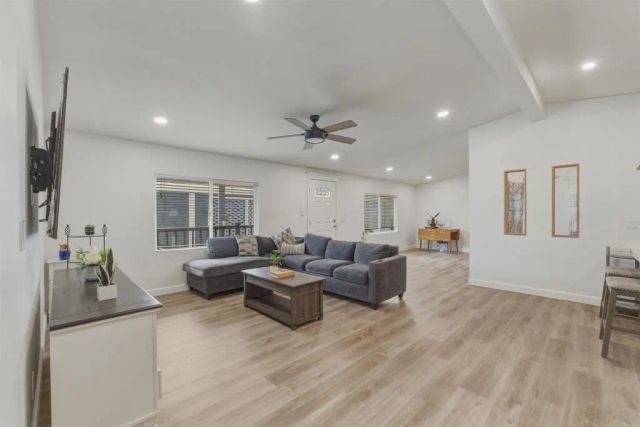 200 S Emerald 54, Vista, CA 92081