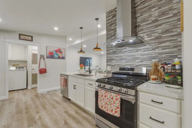 200 S Emerald 54, Vista, CA 92081