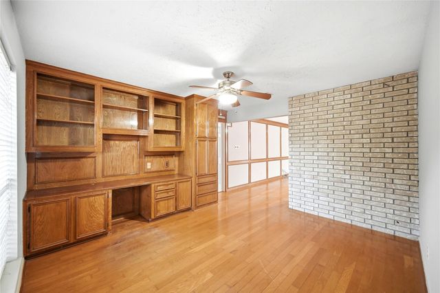 15911 Moon Rock Drive, Houston, TX 77062