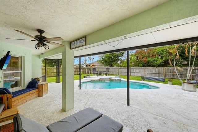 314 SW Kestor Drive, Port St. Lucie, Port St Lucie, FL 34953
